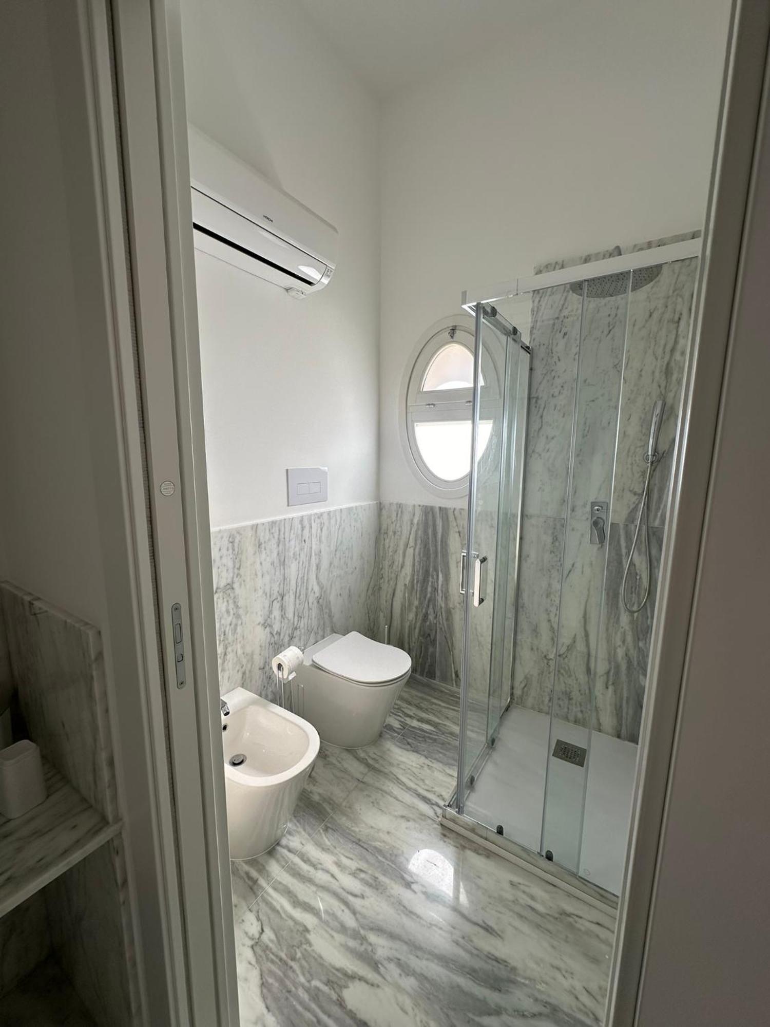Lily Suite Palermo Luaran gambar